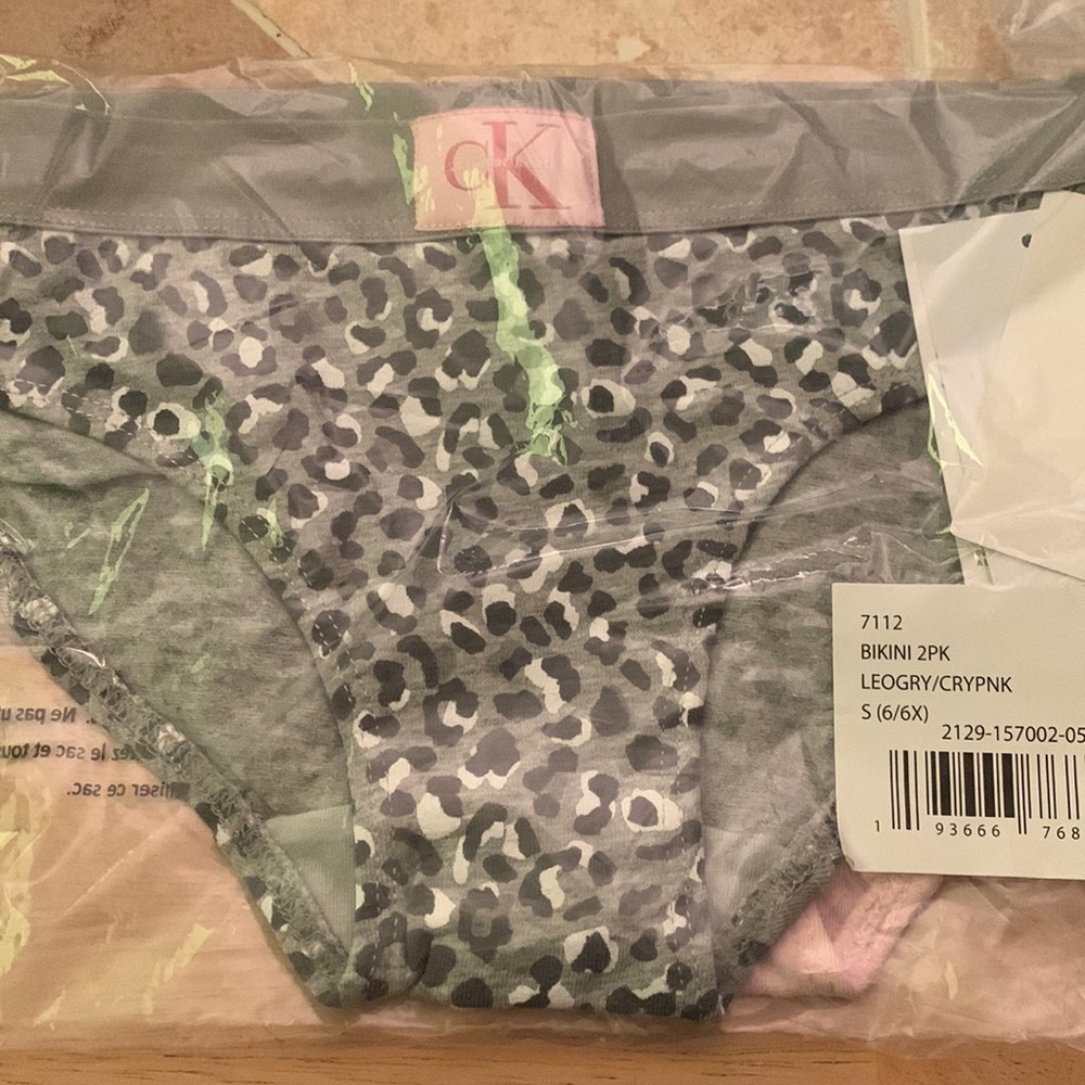 Nordstrom Calvin Klein Monogram Bikini Graphic Leopard Print 2PK - SMALL. - Picture 2 of 5